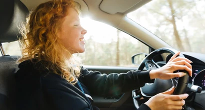 Saugumas kelyje: kaip tinkamai pasirinkti automobilio draudimą?