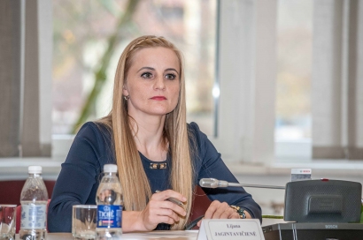 Priesaiką davė nauja Tarybos narė Lijana Jagintavičienė.