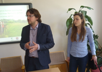 Projektą pristatė Baltijos aplinkos forumo direktorius Žymantas Morkvėnas ir specialistė Rita Norvaišaitė.