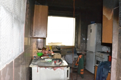 Gaisras ugniagesių gelbėtojų buvo užgesintas, o prasisklaidę dūmų kamuoliai atvėrė vaizdą – iš tvarkingo dviejų kambarių buto liko tik juodas, stiprų degėsių kvapą skleidžiantis urvas.