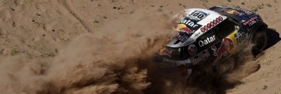 „Scanpix“ nuotr. / Devintas Dakaro greičio ruožas: smėlis, kopos ir dulkės