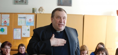 Dvasininkas A. Gylys.