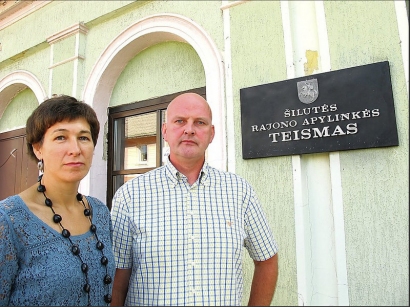 Šilutiškių Toleikių šeima savo rakomis pastatytu namu ir išpuoselėta aplinka galėjo pasidžiaugti labai neilgai. 