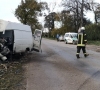 Siaubingas mikroautobuso smūgis į medį prie Šilutės: vairuotojas žuvo vietoje