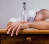 Netyčia išlieto alkoholio kaina – mirtini smūgiai į galvą