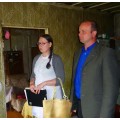 Mėčių namus trečiadienį aplankė Vilkyškių seniūnas Darius Jurkšaitis ir socialinė darbuotoja Jolanta Jasūdienė, jie teiravosi, kokios šeimai reikia pagalbos.