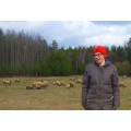 Vilkai aplankė didžiausią Pagėgių krašte ūkininkės Laimos Aleknavičienės avių bandą.