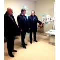 Vyr. gydytojas Darius Steponkus ir parlamentaras Artūras Skardžius lankėsi ligoninės patalpose bei aiškinosi jų trūkumus